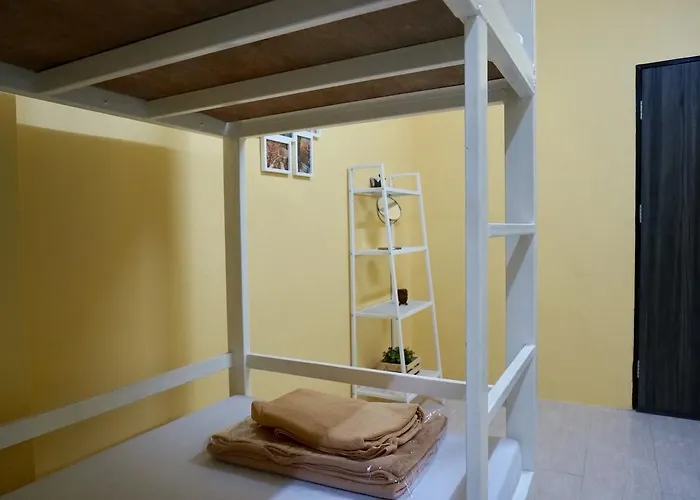 Ostello 218 - Dorm For Rent (adults Only) Bangkok