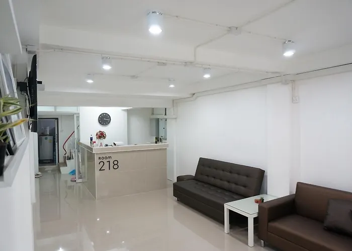 218 - Dorm For Rent (adults Only) Ostello *