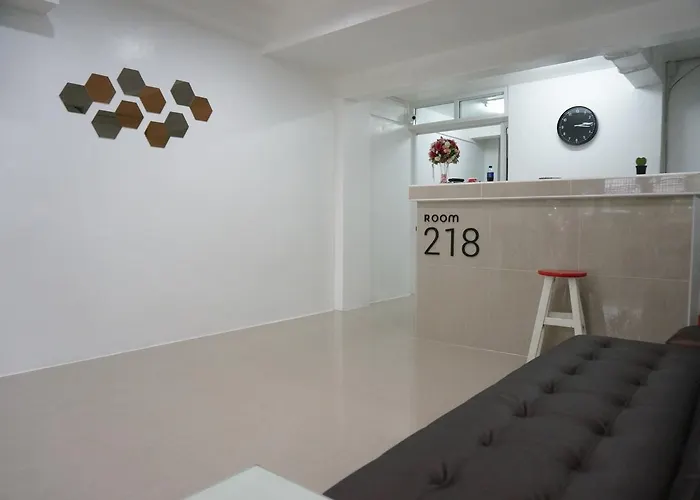 Ostello 218 - Dorm For Rent (adults Only) Bangkok